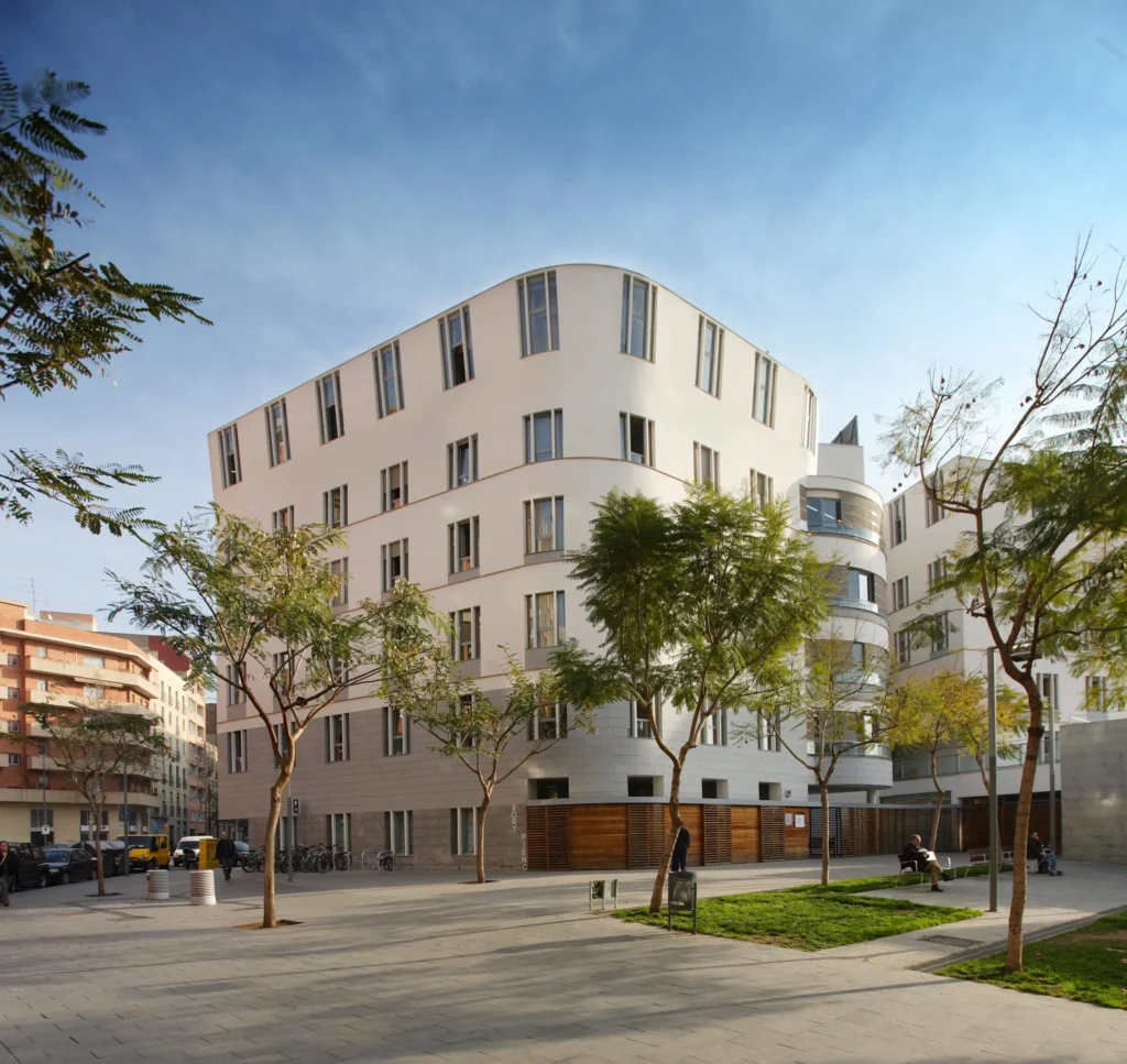 22040 EE12 AE Residencies BR Fort Pienc